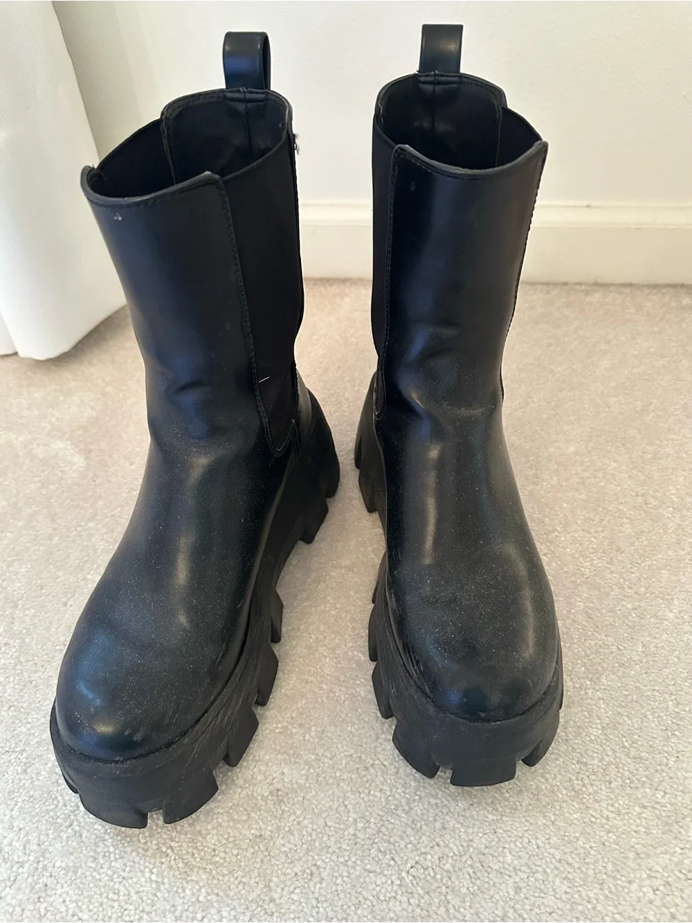 Women’s Black Chunky Chelsea Platform Booties